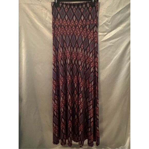 LuLaRoe Maxi Skirt - Picture 2 of 3